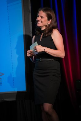 SpaceNet Award Moderatorin Katja Holzer